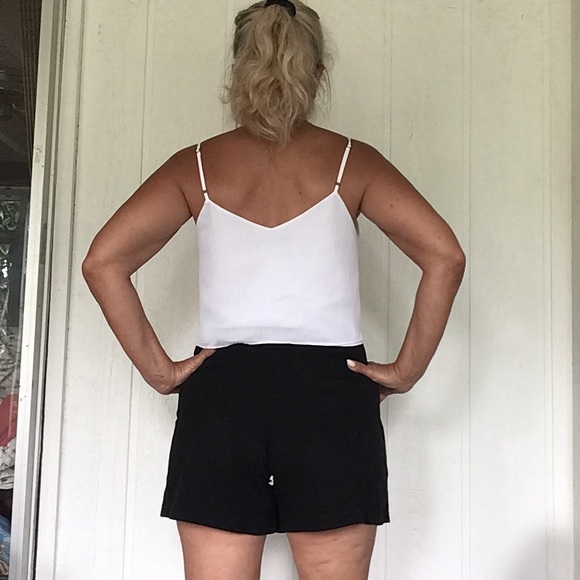 CACHE SIZE 6 BLACK PONTE SHORTS - Picture 5 of 14